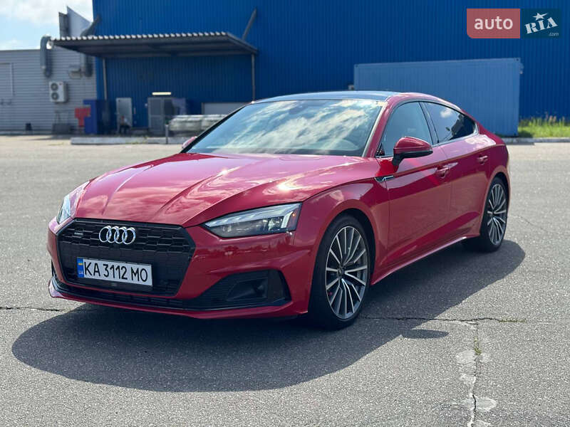 Лифтбек Audi A5 2022 в Киеве
