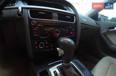Купе Audi A5 2010 в 