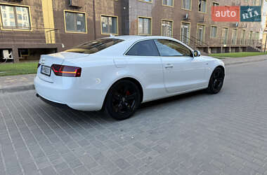 Купе Audi A5 2013 в 