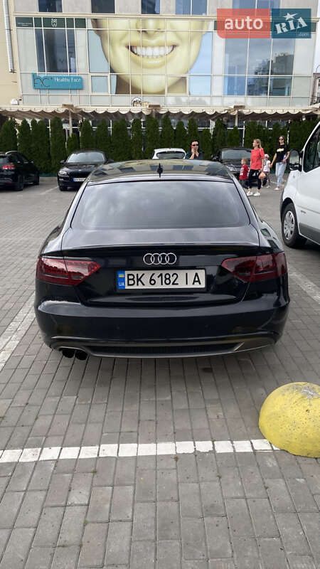 Купе Audi A5 2010 в Хмельницком