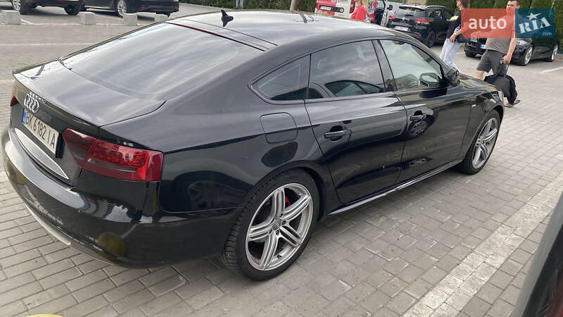 Купе Audi A5 2010 в Хмельницком