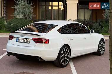 Купе Audi A5 2010 в 
