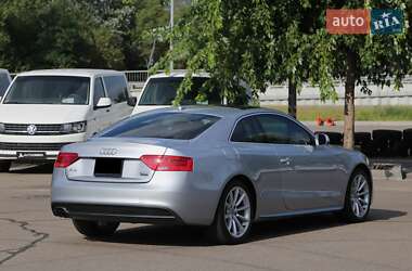 Купе Audi A5 2015 в 