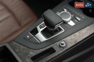 Купе Audi A5 2017 в 