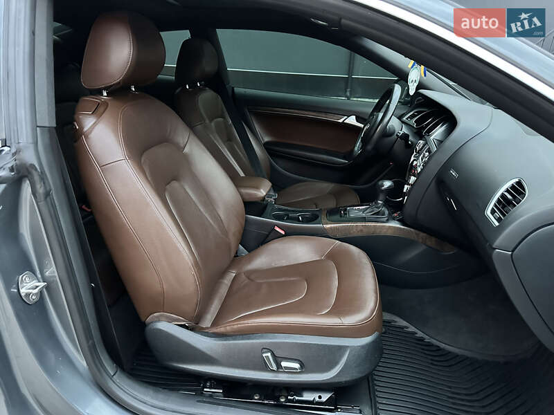 Купе Audi A5 2012 в Хмельницком