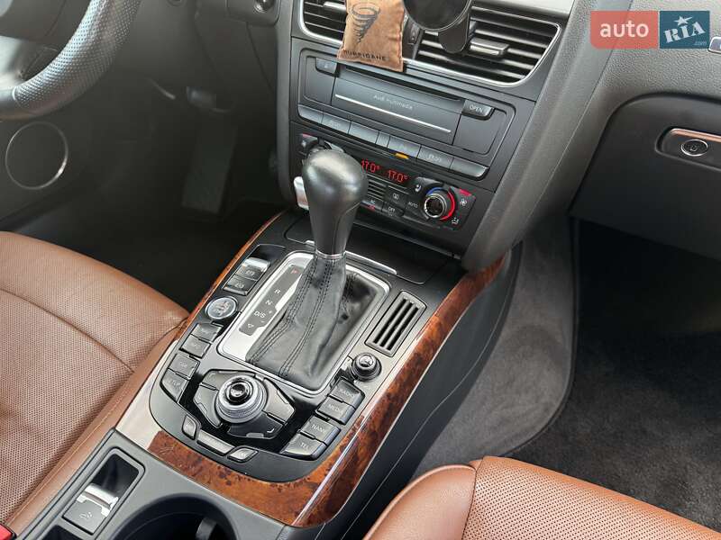 Кабриолет Audi A5 2011 в Киеве