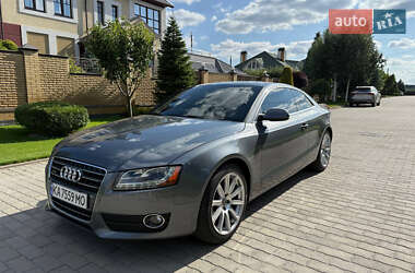 Купе Audi A5 2011 в 