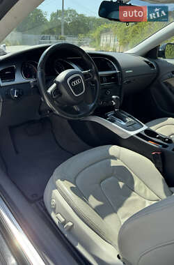 Купе Audi A5 2011 в 