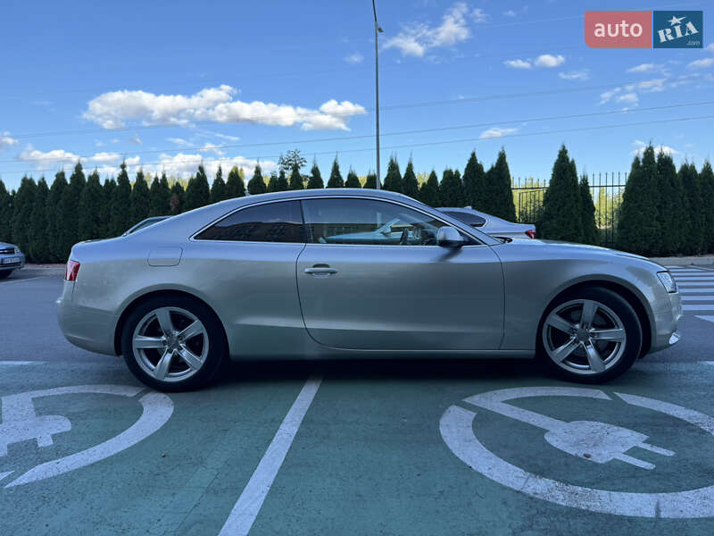 Купе Audi A5 2012 в Киеве