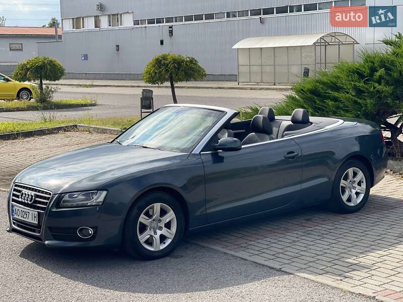 Кабриолет Audi A5 2010 в Ужгороде