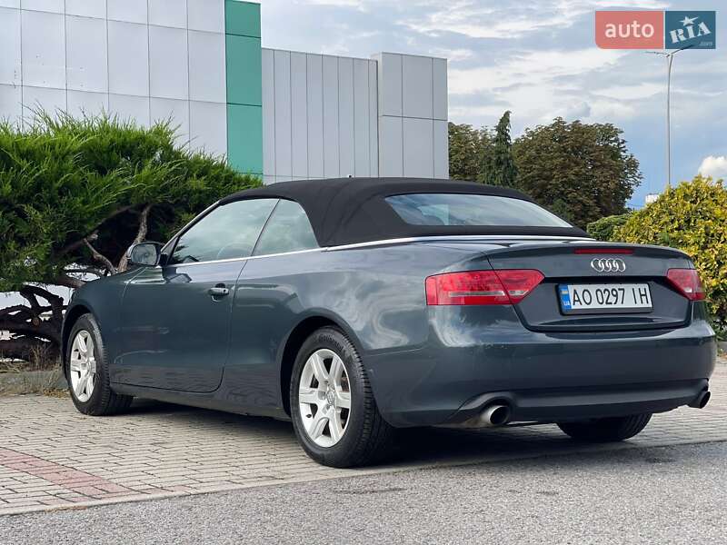 Кабриолет Audi A5 2010 в Ужгороде