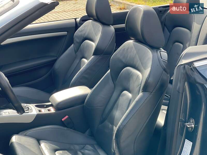 Кабриолет Audi A5 2010 в Ужгороде