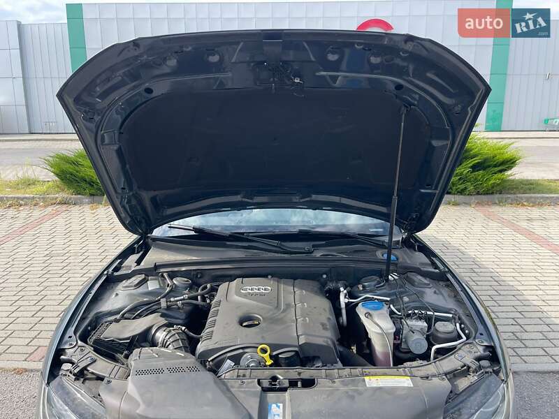 Кабриолет Audi A5 2010 в Ужгороде