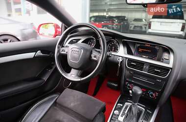 Купе Audi A5 2010 в 