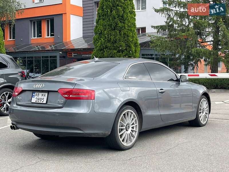 Купе Audi A5 2011 в Киеве