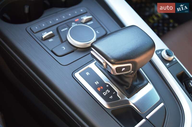 Лифтбек Audi A5 2017 в Одессе