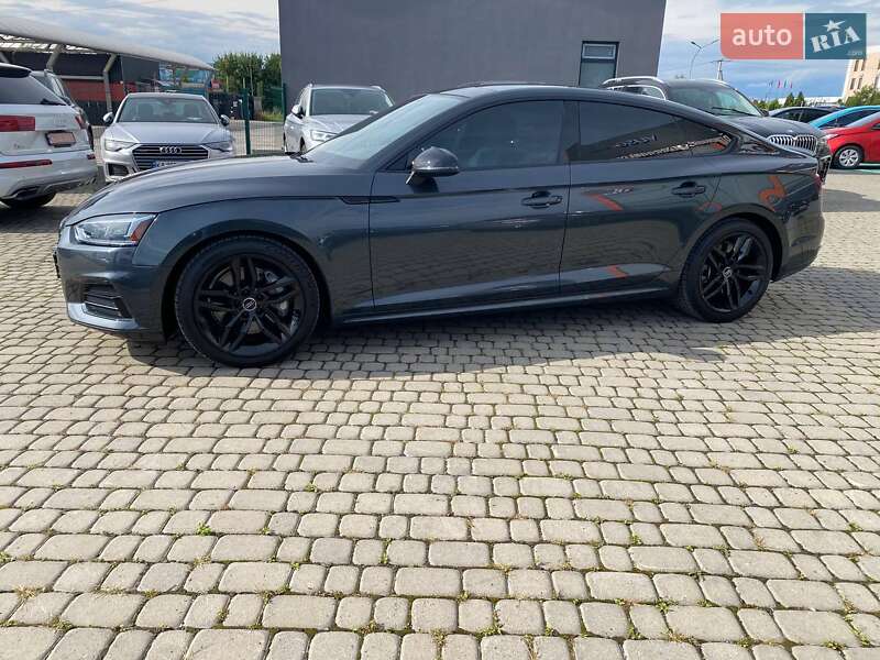 Лифтбек Audi A5 2019 в Львове