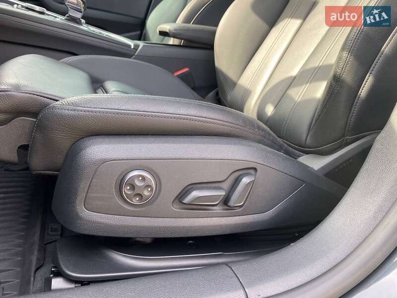 Лифтбек Audi A5 2019 в Львове