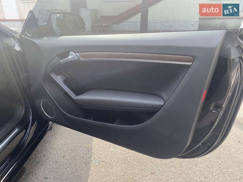 Купе Audi A5 2014 в Киеве