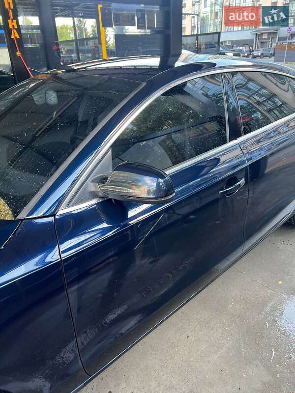 Купе Audi A5 2010 в Днепре