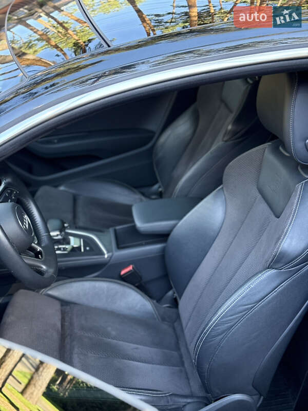 Купе Audi A5 2018 в Киеве