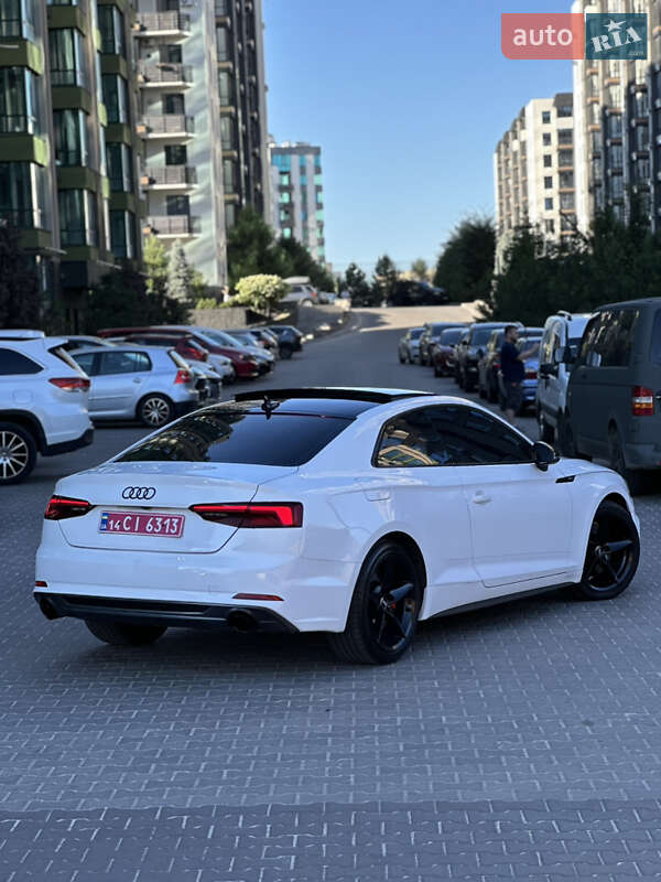 Купе Audi A5 2017 в Киеве