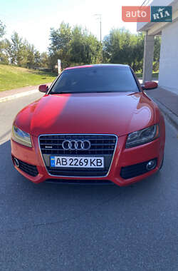 Купе Audi A5 2011 в 