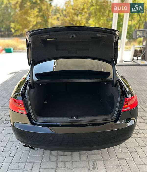 Купе Audi A5 2013 в Днепре