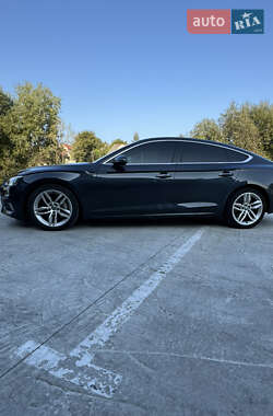 Купе Audi A5 2019 в 