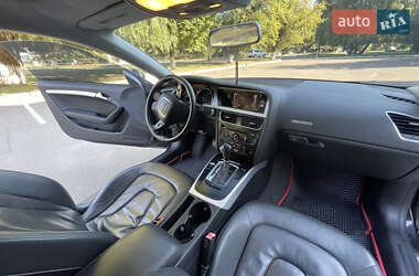Купе Audi A5 2010 в 