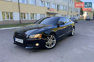 Купе Audi A5 2010 в 