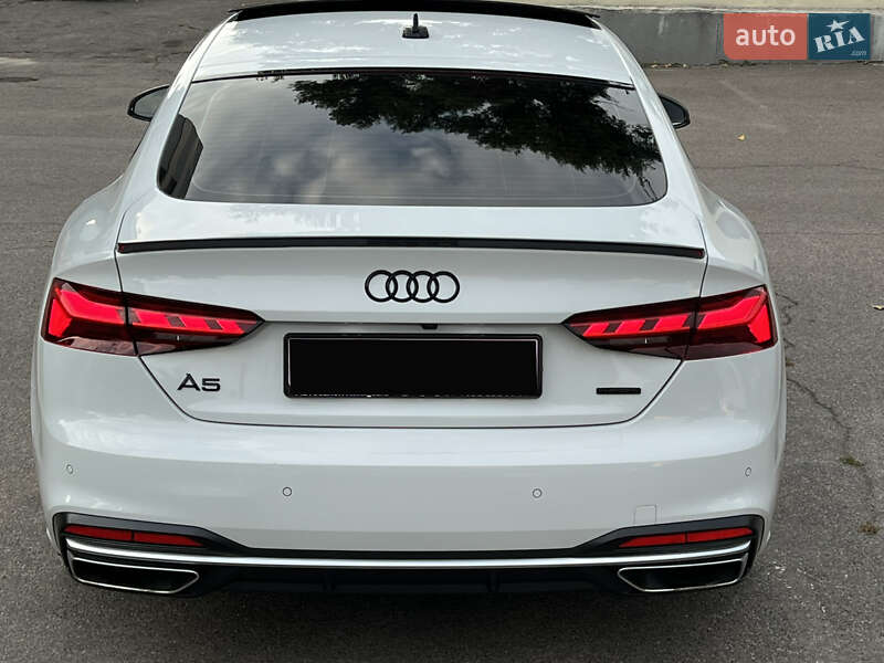 Лифтбек Audi A5 2021 в Киеве фото 11 Лифтбек Audi A5 2021 в Киеве