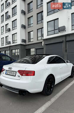 Купе Audi A5 2012 в 
