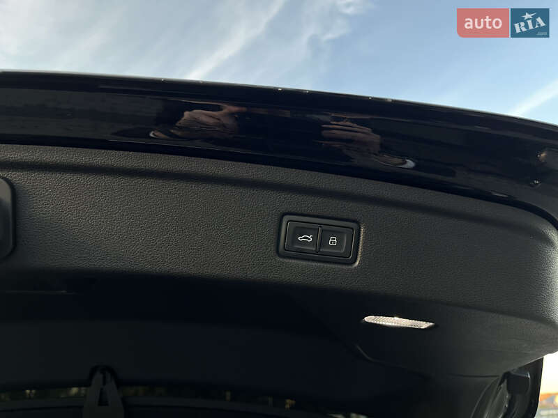 Ліфтбек Audi A5 2023 в Львові
