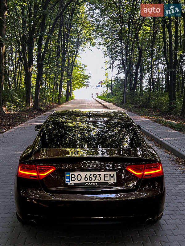Купе Audi A5 2013 в Тернополі