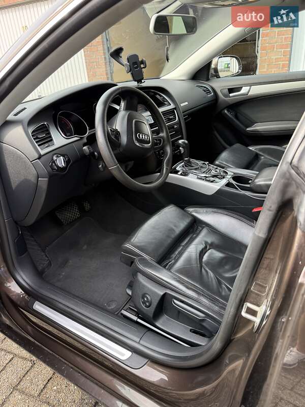 Купе Audi A5 2011 в Черновцах фото 13 Купе Audi A5 2011 в Черновцах