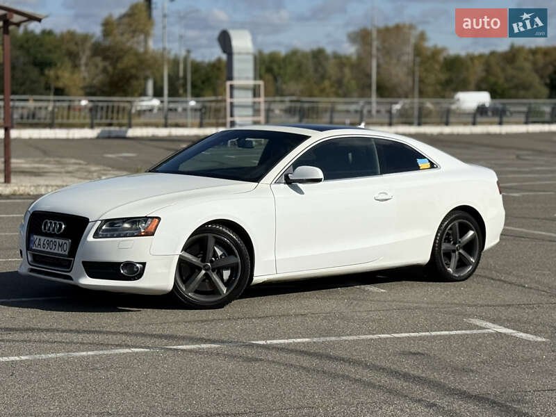 Купе Audi A5 2011 в Киеве