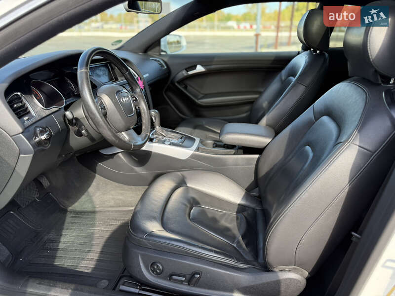 Купе Audi A5 2011 в Киеве