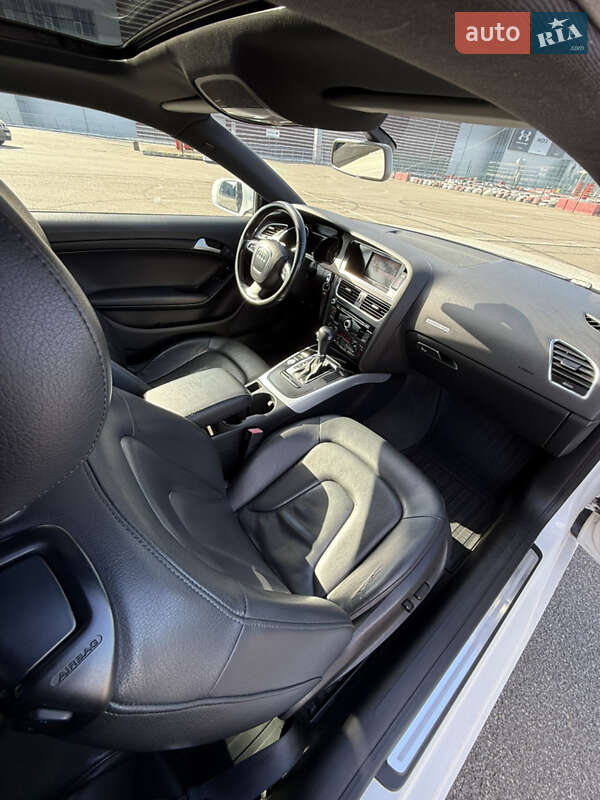 Купе Audi A5 2011 в Киеве