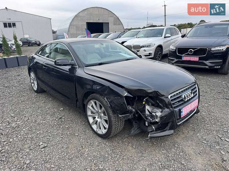 Купе Audi A5 2011 в Луцке