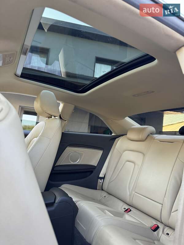 Купе Audi A5 2013 в Киеве фото 15 Купе Audi A5 2013 в Киеве
