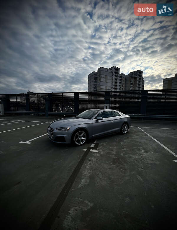 Купе Audi A5 2017 в Киеве фото 3 Купе Audi A5 2017 в Киеве