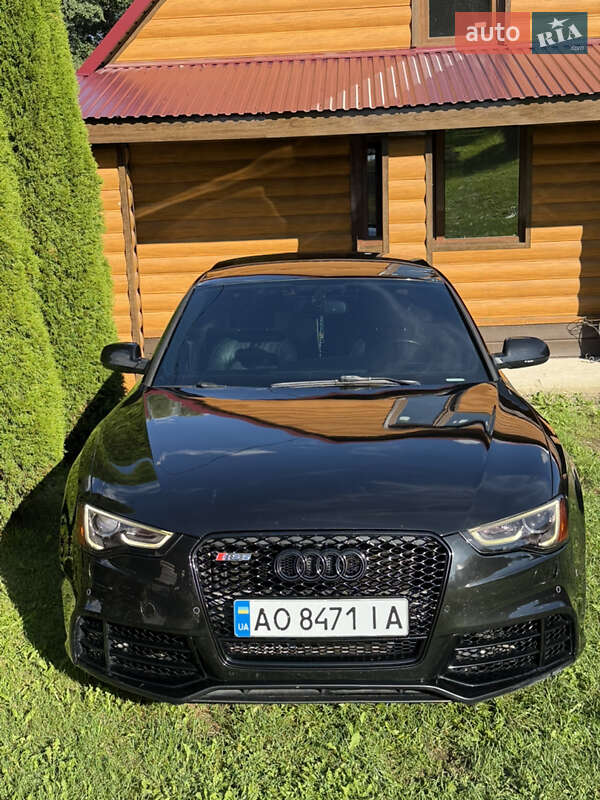 Купе Audi A5 2015 в Тячеве
