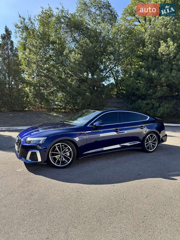 Лифтбек Audi A5 2021 в Киеве фото 4 Лифтбек Audi A5 2021 в Киеве