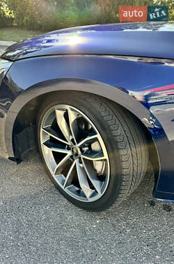 Лифтбек Audi A5 2021 в Запорожье
