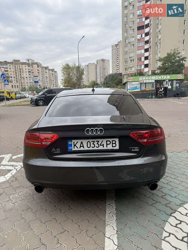 Купе Audi A5 2010 в Києві