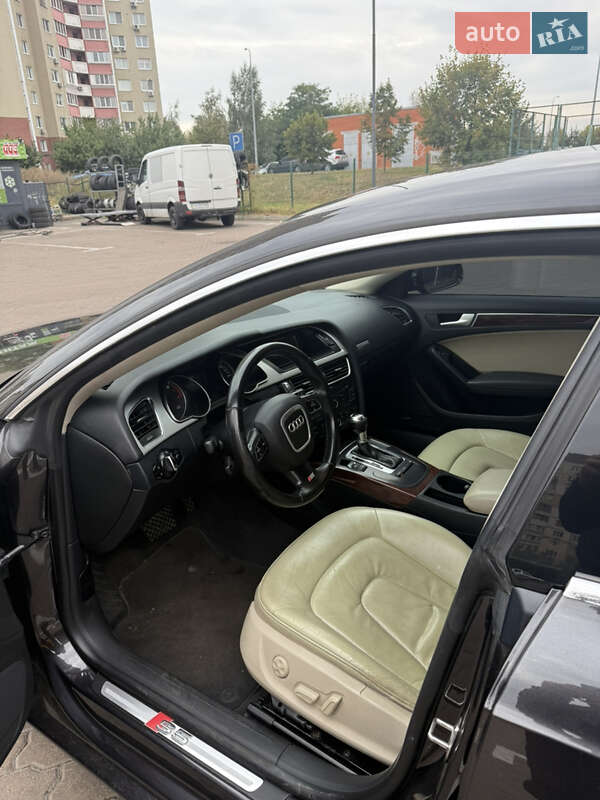 Купе Audi A5 2010 в Києві