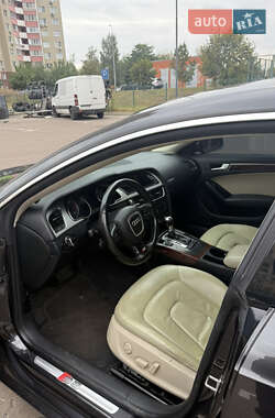 Купе Audi A5 2010 в 