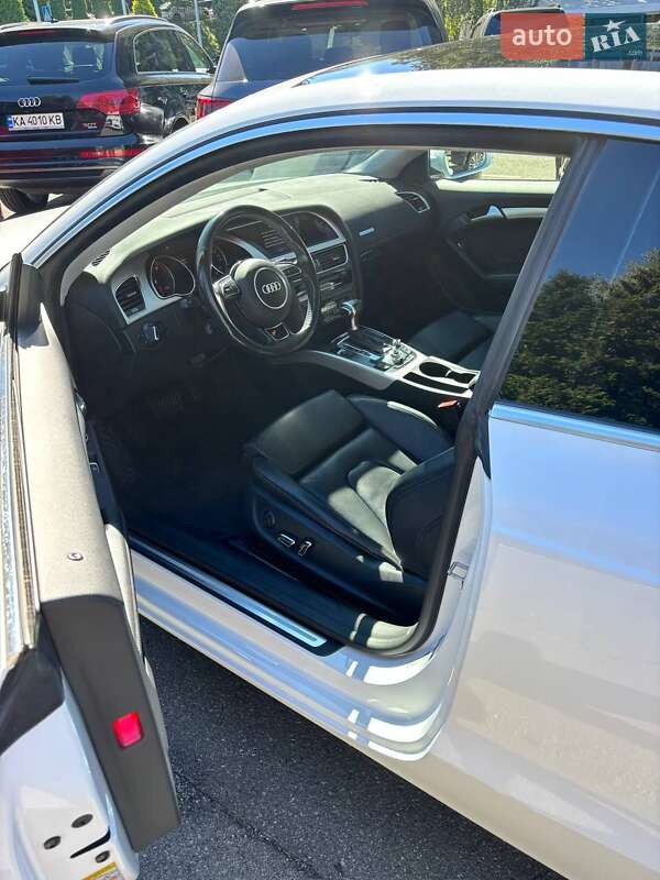 Купе Audi A5 2015 в Киеве