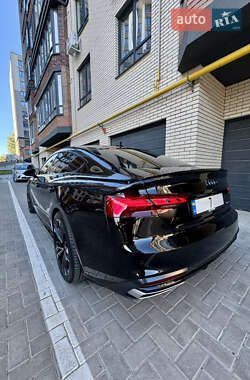 Лифтбек Audi A5 2022 в 